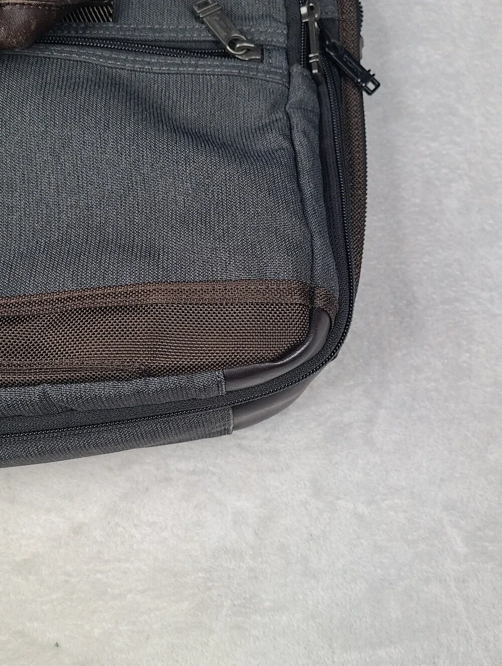 TUMI Alpha Bravo Men's Andersen Slim Commuter Brief Bag Grey